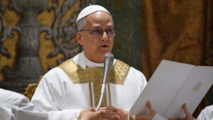 From deep dish to ‘Da Pope’: Social media users welcome the Chicago-born head of the Catholic Church – The Independent