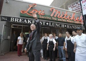 Where Politicians Eat in Chicago beyond the 2024 DNC – Eater Chicago
