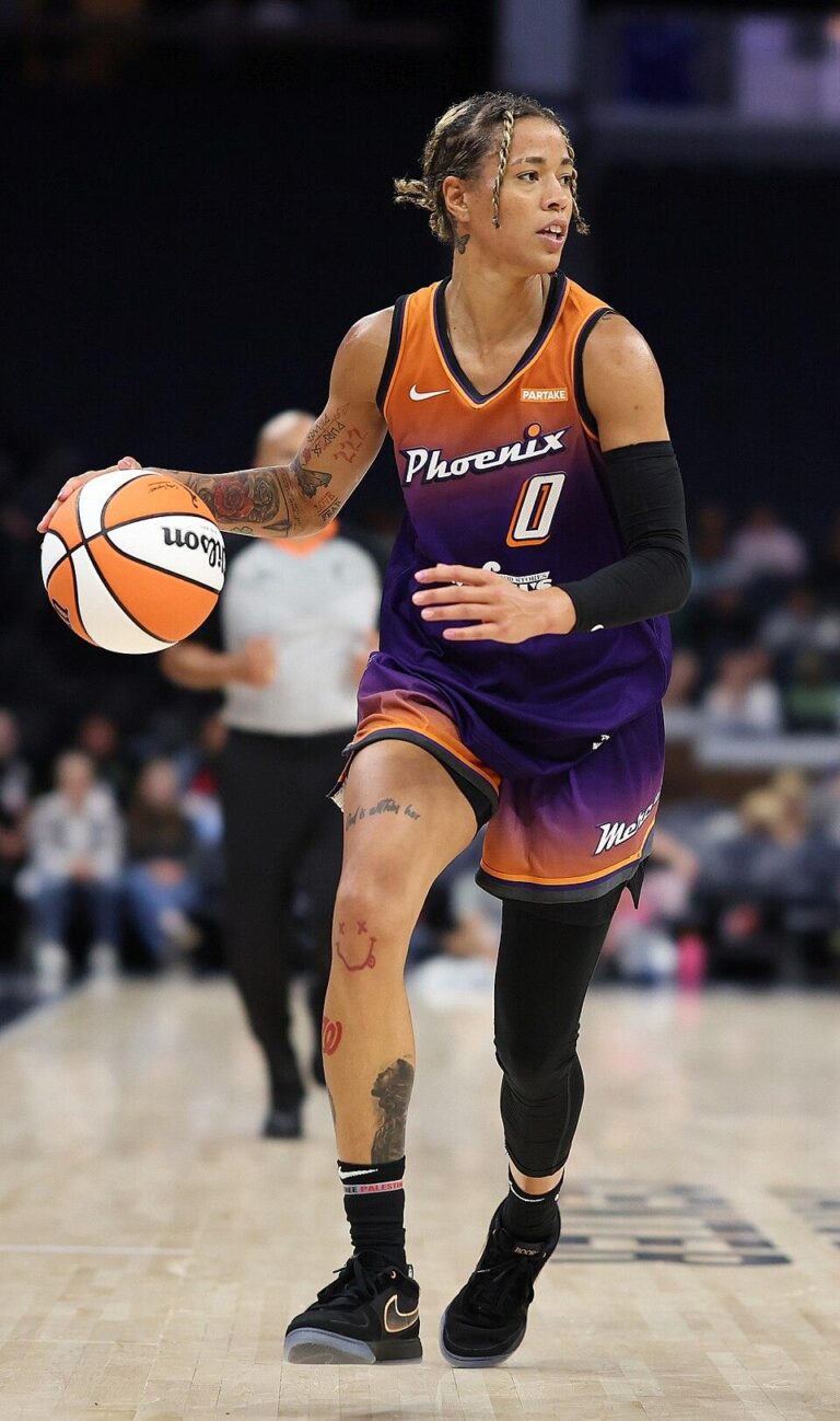 Natasha Cloud, NewYork Liberty Make History, Shine in Chicago – Sports Illustrated