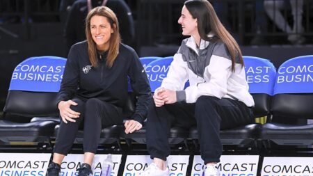 Indiana Fever Make Coaching Move Before Chicago Sky Game – Athlon Sports