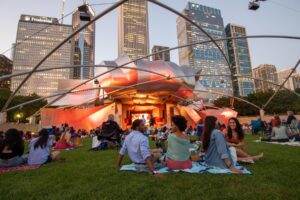 Chicago Perspectives on Current Events: A Reading List for Understanding Our Political Moment – The University of Chicago