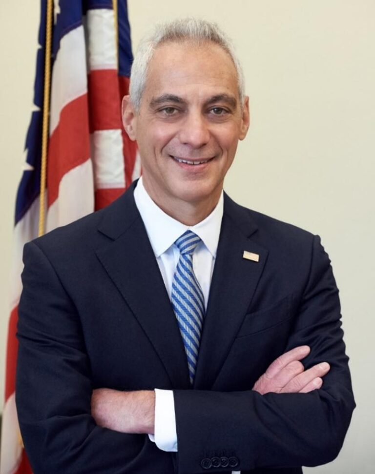 Rahm Emanuel hints at political future during Chicago media blitz – Axios
