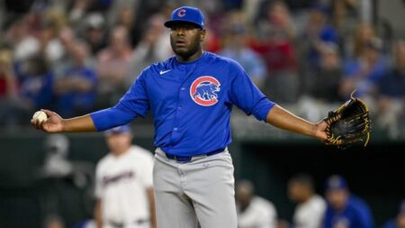 Embattled Chicago Cubs Closer Credits Ian Happ for His Turnaround – Sports Illustrated