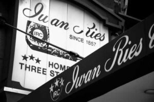 What’s the oldest family-owned business in Chicago? – WBEZ Chicago