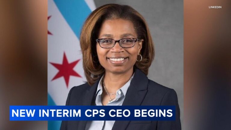 Chicago Public Schools has a new CEO, for now: City Hall advisor and former principal Macquline King – Chalkbeat
