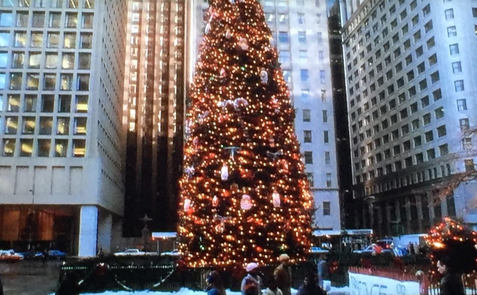 Christmas Vacation in Chicago: 19 Staycation Ideas for Things To Do With Kids – Mommy Poppins