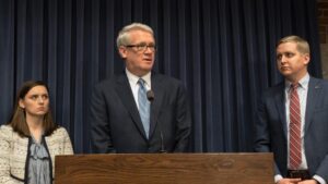 Illinois Republicans Suffer Losses Throughout the State – Governing