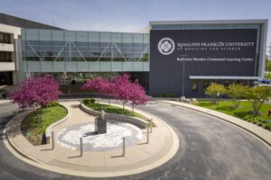 First medical school to open in Chicago in nearly 100 years takes aim at physician shortage – WBEZ Chicago