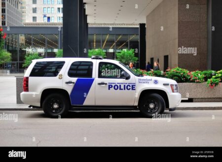 Homeland Security swarms parking lot of Chicago’s National Museum of Puerto Rican Arts & Culture – Chicago Sun-Times