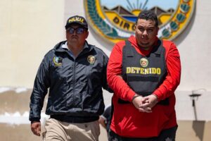 Venezuelan gang members sold drugs, guns to undercover feds in Chicago, prosecutors say – Chicago Sun-Times