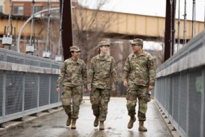 Chicago is up next for the National Guard. ‘They’re screaming for us,’ says Trump – USA Today