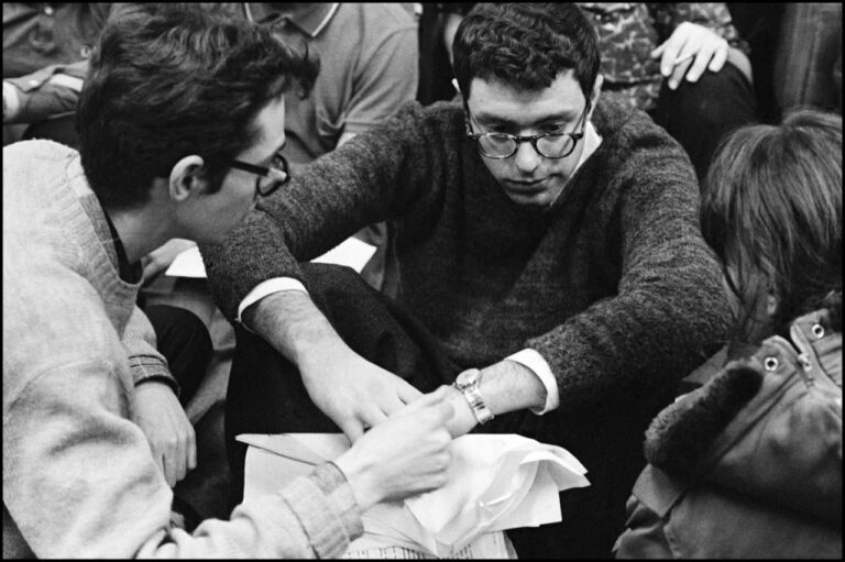 In Chicago stop, Bernie Sanders says the ‘day has come and gone’ for America’s oligarchs – Chicago Sun-Times