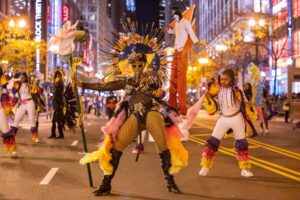 Your guide to Chicago’s Arts in the Dark parade – Choose Chicago