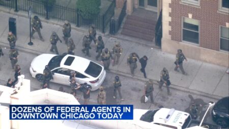 Standing up to ICE in suburban Chicago, the People’s Patrol puts its faith in resistance – WBEZ Chicago