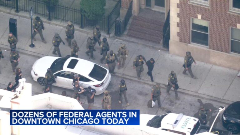 Standing up to ICE in suburban Chicago, the People’s Patrol puts its faith in resistance – WBEZ Chicago