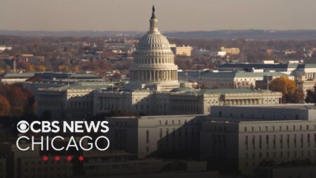 Federal employees in Chicago brace for government shutdown impact, airports could be affected – CBS News