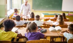 Chicagoland Schools Face Federal Fund Cuts – Chicago Parent