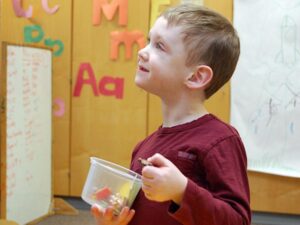 Parents of Illinois boy with autism worry U.S. Department of Education cuts will impact school investigation – CBS News