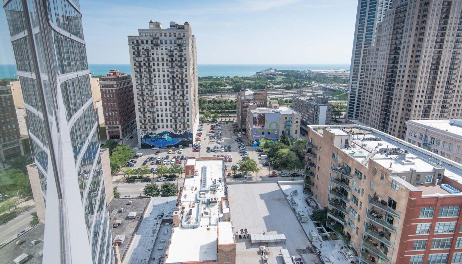Developer lists South Loop site where it had planned a 25-story apartment tower – Crain’s Chicago Business