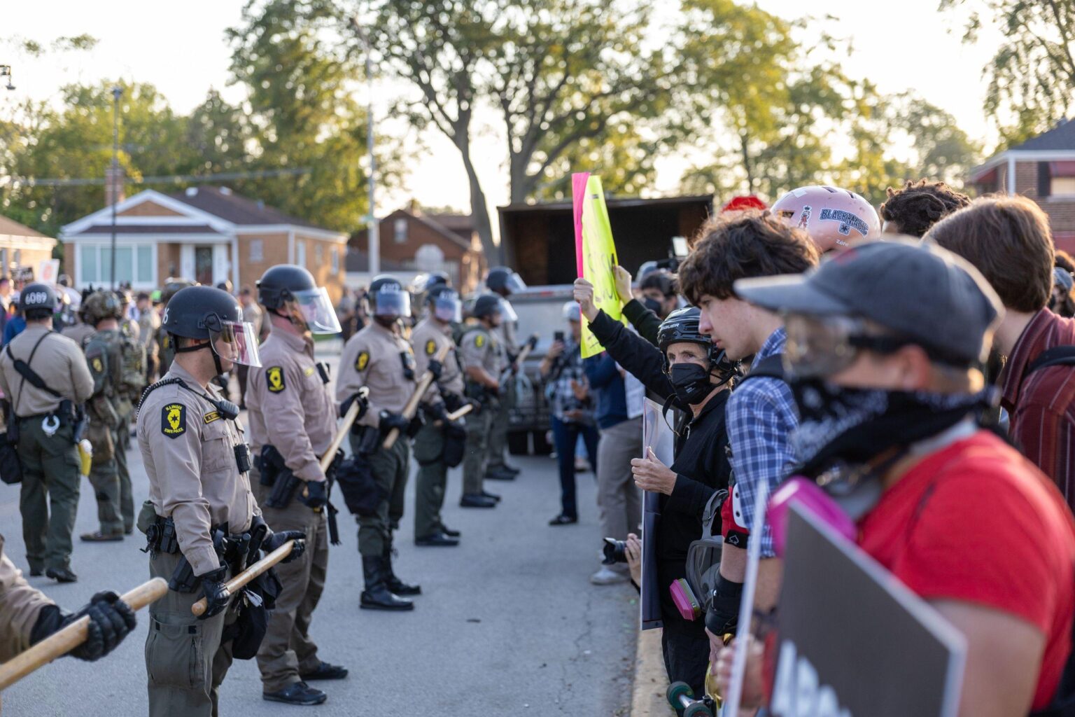 The Conflict on the Streets of Chicago – The New Yorker