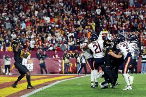 Commanders vs Bears: Thrilling Highlights and Key Takeaways as Chicago Edges Out Washington Commanders vs Bears score, takeaways, highlights as Chicago outlasts Washington – USA Today