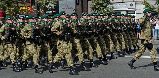 National Guard Troops Deploy to Broadview, Illinois ICE Facility National Guard troops arrive at Broadview, Illinois ICE facility – CBS News