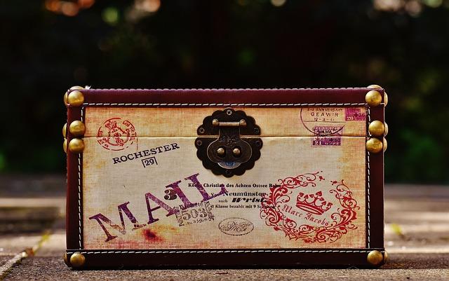 Allbirds Shuts Down U.S. Stores, Including Two Locations in Chicago Allbirds closing its U.S. stores, including 2 in Chicago – Crain’s Chicago Business